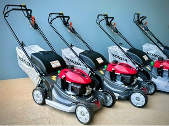 Brand New Honda 21 in. Nexite Deck Hydrostatic Cruise Control Gas Walk Behind Self-Propelled Mower with Blade stop.  Model # HRX217K6HYAD