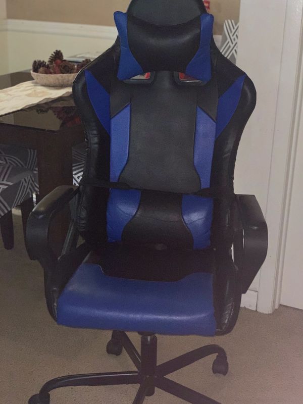 Gaming Chair for Sale in Tampa, FL OfferUp