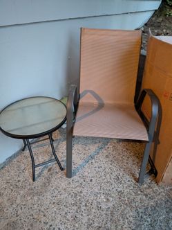 Deck chairs and side table