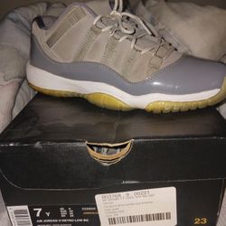 Jordan Retro 11 Low