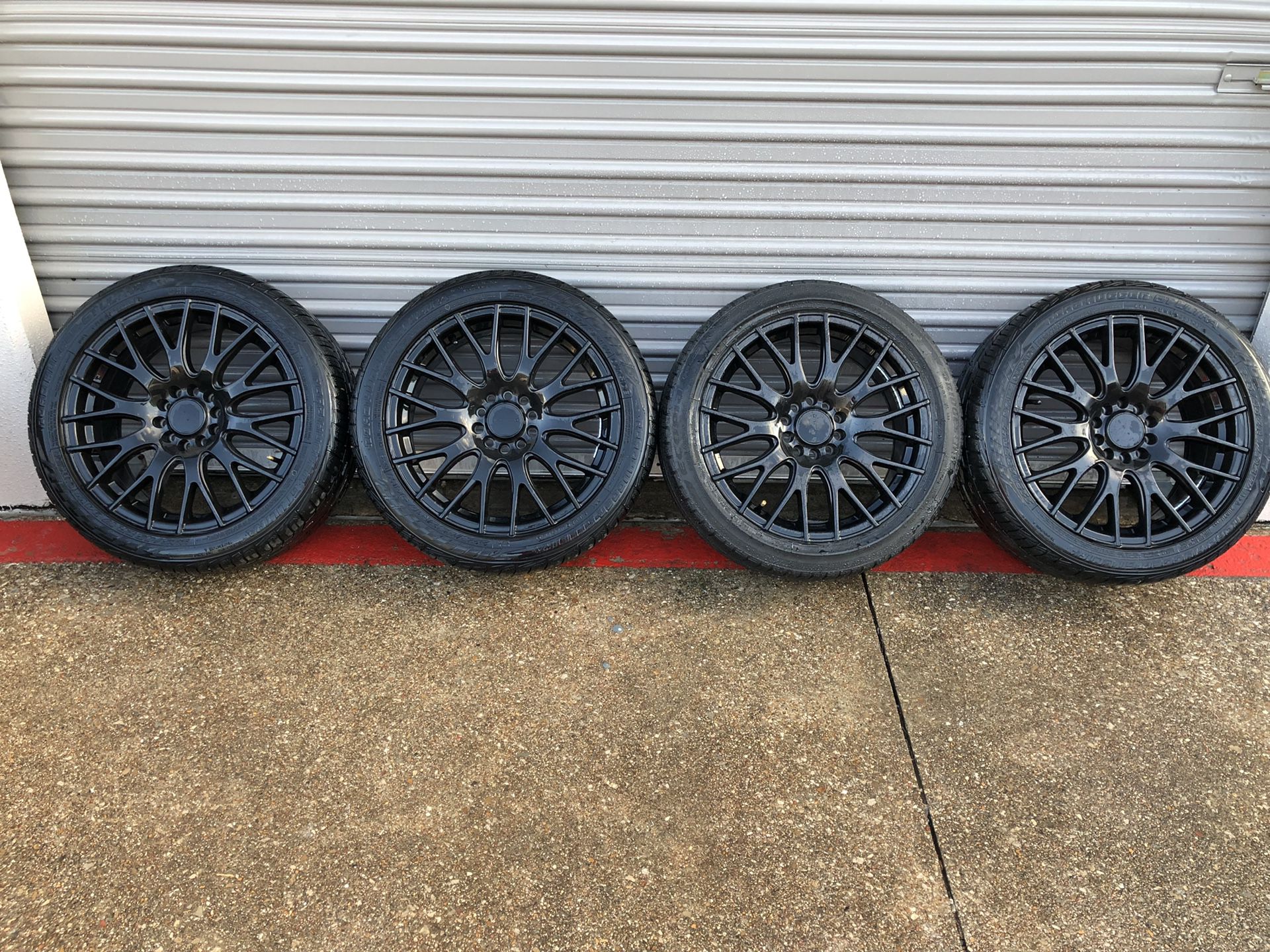 17” Drag black rims with tires