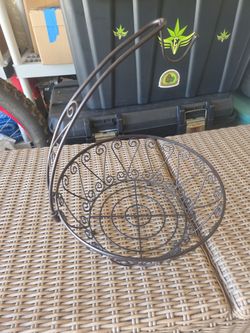 Decorative Metal Wire Fruit Basket