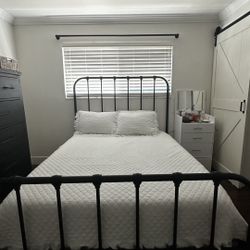 Bed Frame (Queen)