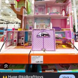 Doll House 