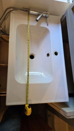 31 in White Floating Bathroom Vanity with Porcelain Sink + Faucet