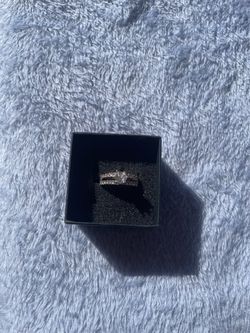 Ring double band in one diamond plated