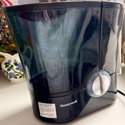 Humidifier For Sale $18