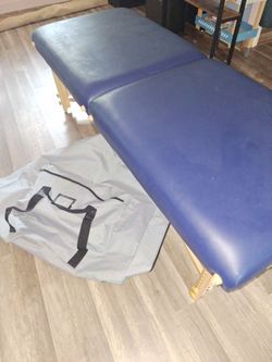28x72  master massage table and accessories