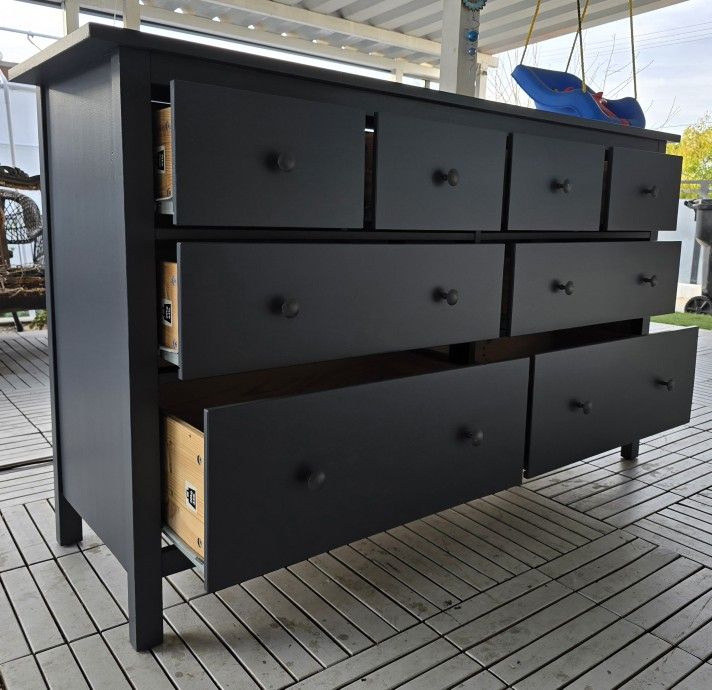 Beautiful Solid Wood Dresser!!