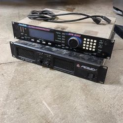 Old Guitar Rack Equipment