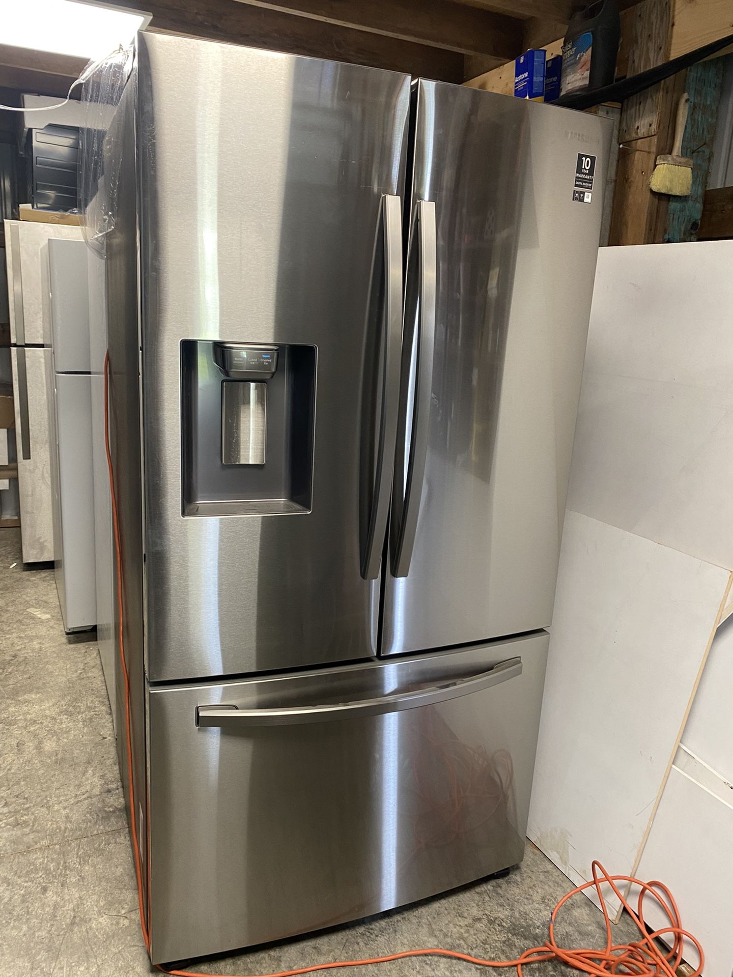 Refrigerator