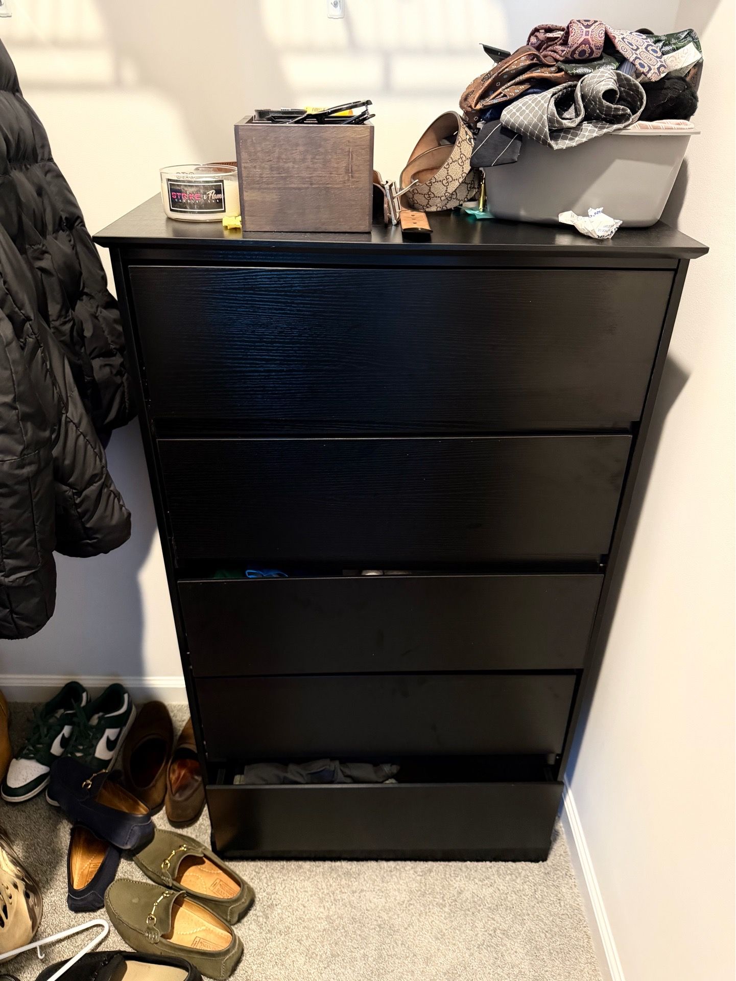 NEED GONE asap Dresser