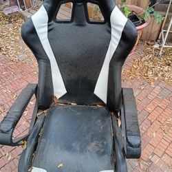 Gaming Chairs 