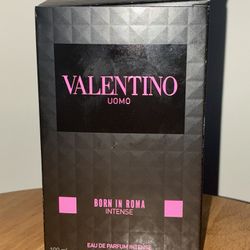 Valentino 