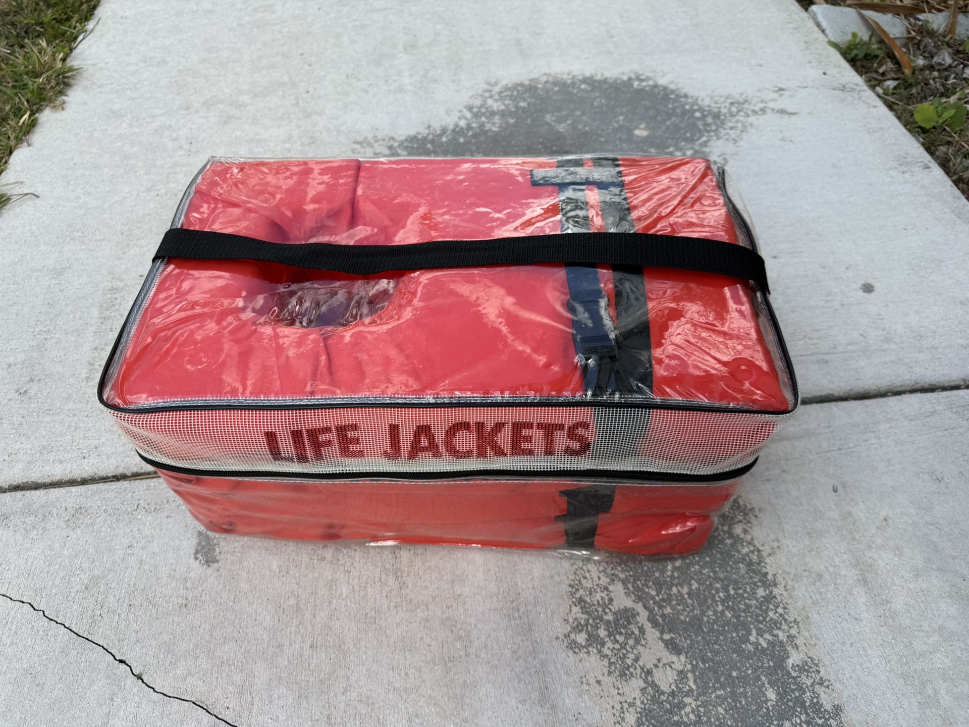 9 Life Jackets
