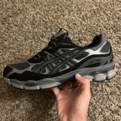 Asics Gel Nyc (NEED GONE TODAY!!)
