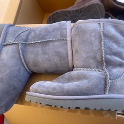 Ugg shoes BRAND NEW