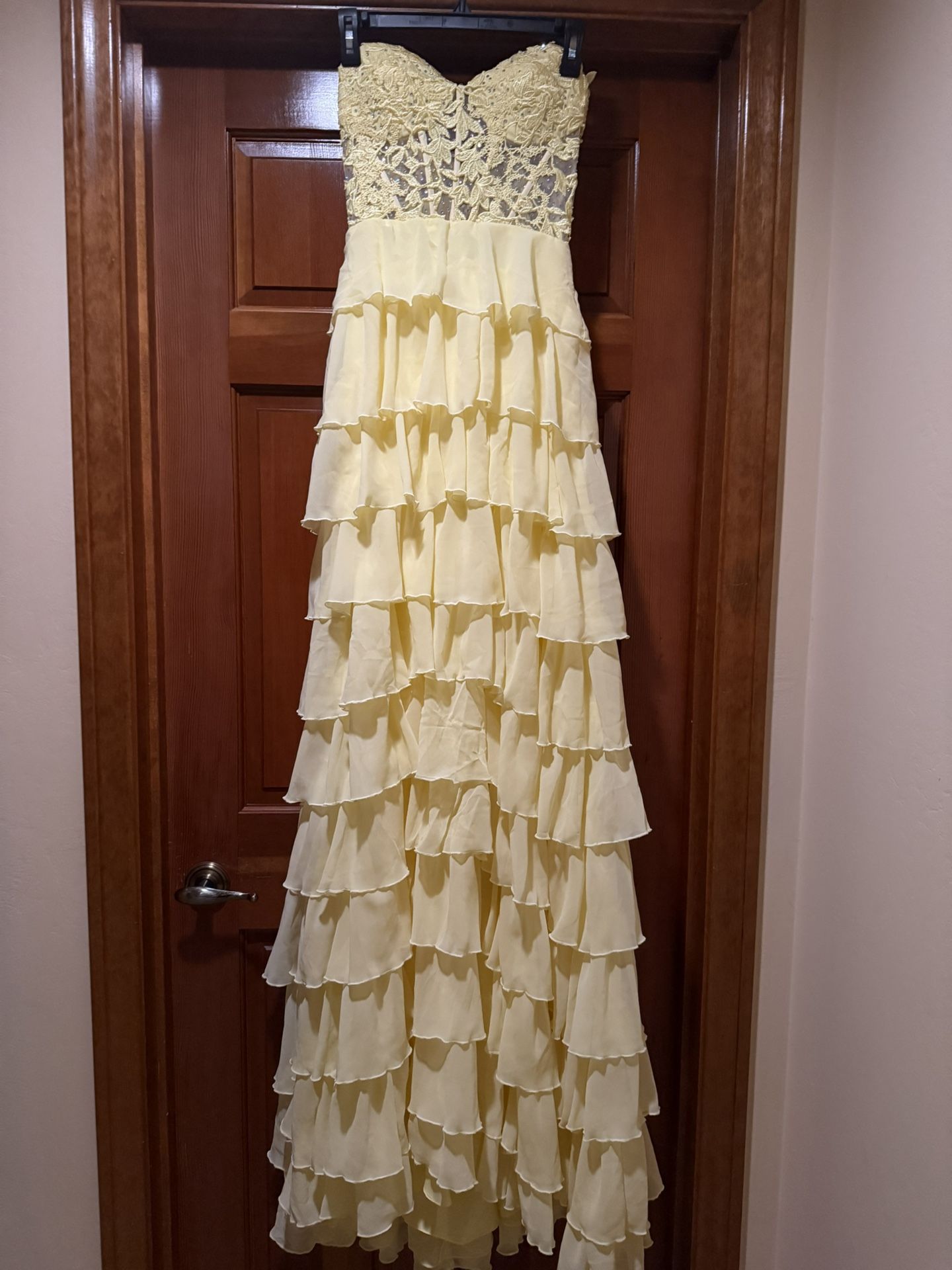 Prom Dress / Brand New/ Size 2(NeverWorn)