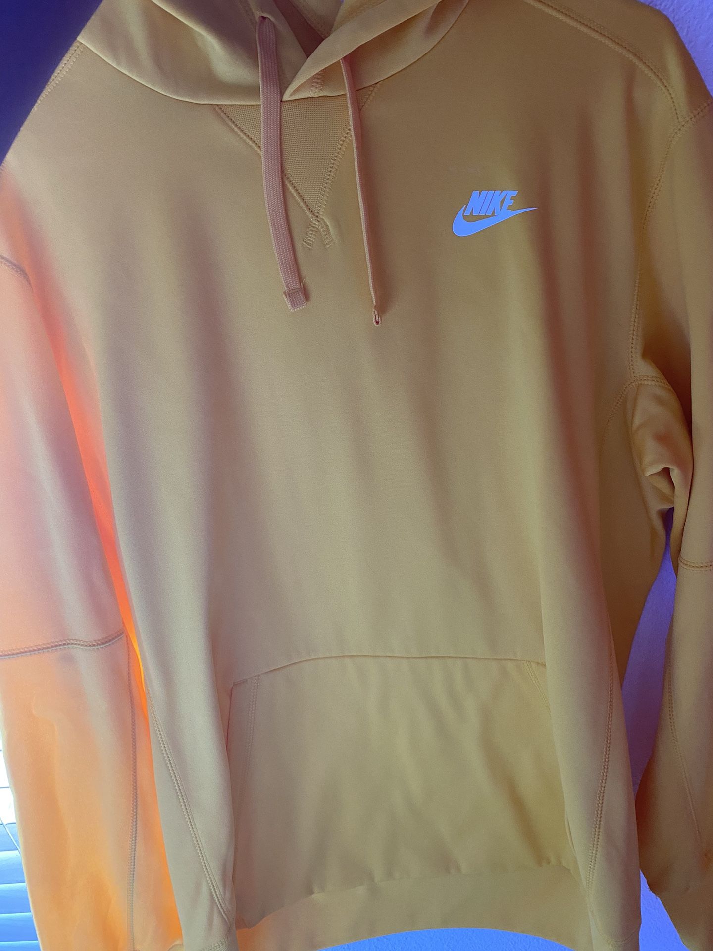 Medium Yellow Nike Hoodie 