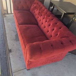 Sofa Red
