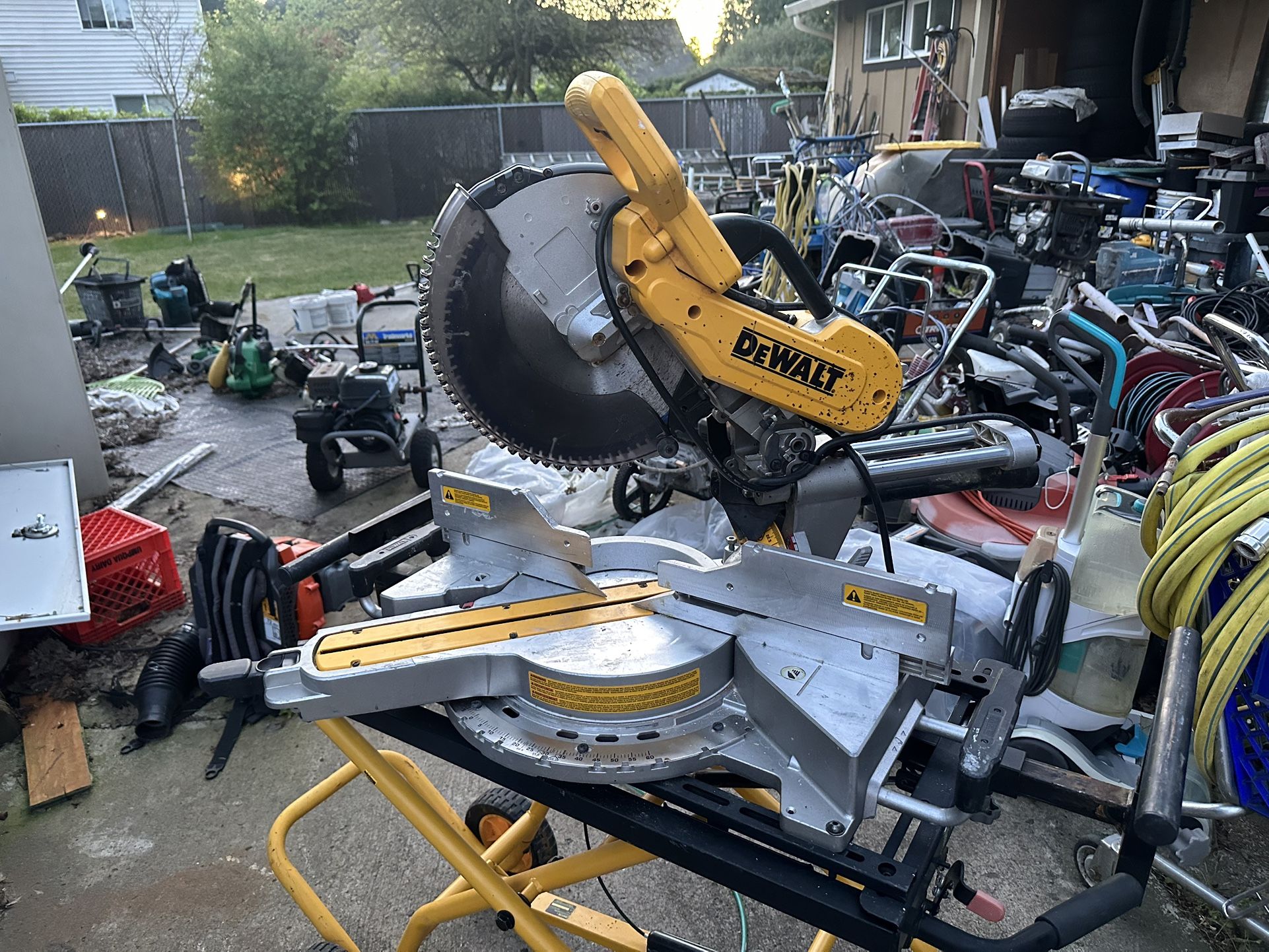DeWalt Sliding Miter Saw With Stand