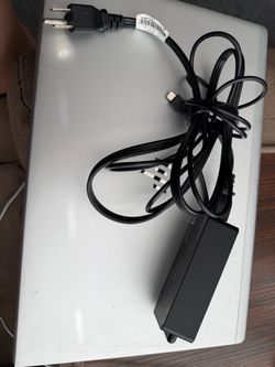 HP EliteBook 850 G5 i5‑8250U 15.6” FHD 8GB 466GB SSD Fingerprint + Charger and Laptop Bag
