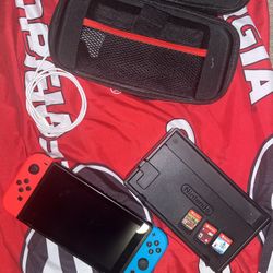 Nintendo Switch Bundle – Games Included