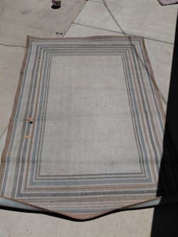 Free Rugs/Carpets and Adirondack Chair Project
