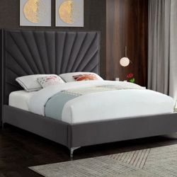 Eclipse Velvet Grey King Bed


