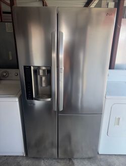 LG Stainless Steel Refrigerator And Freezer