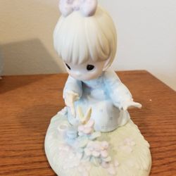 Precious Moments - God Bless You For Touching My Life 