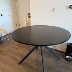 Dining Table -Round