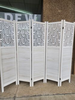 5 panels wood room divider (80"W×67"H).