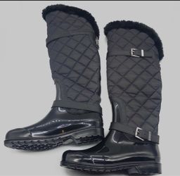 Michael kors quilted boots size 7.5
