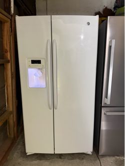 Refrigerator GE