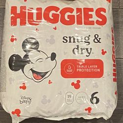 HUGGIES SNUG & DRY SIZE 6 DIAPERS 19 COUNT DISNEY BABY