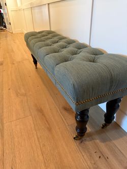 Tufted Bench