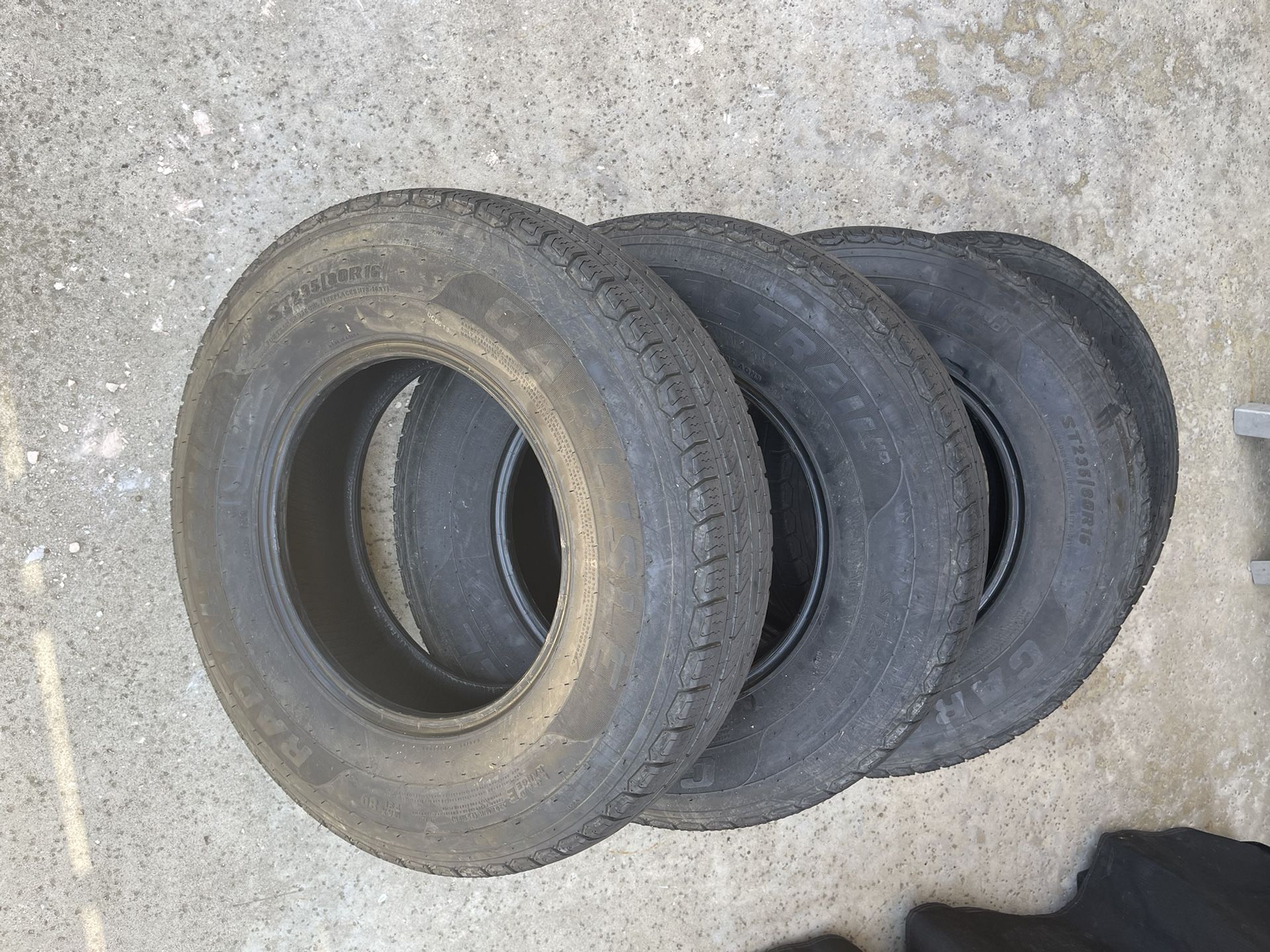 235/80/R16