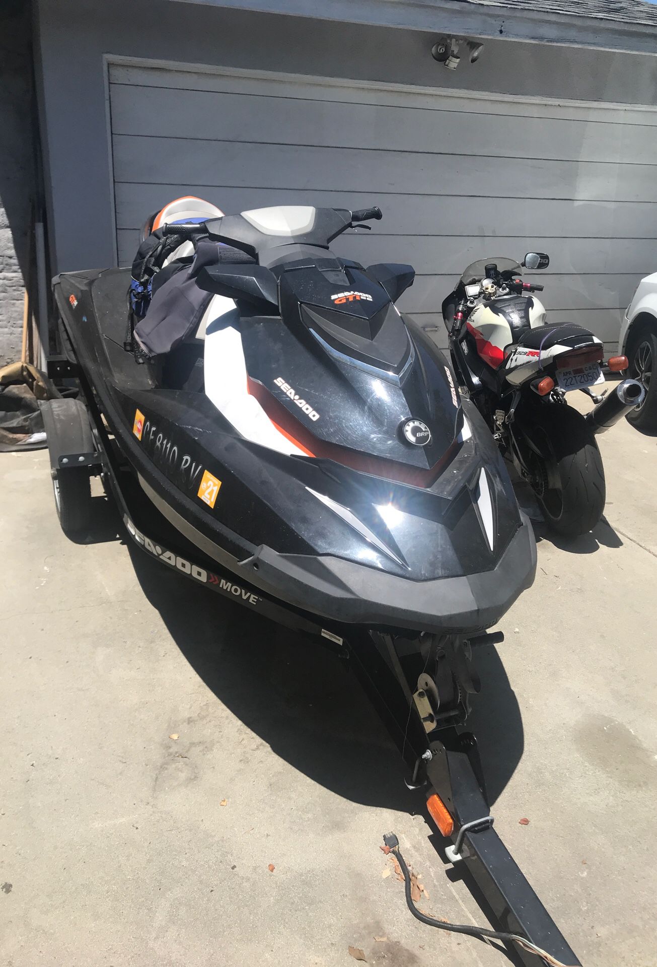 2015 seadoo gt se super fast only 20 hours