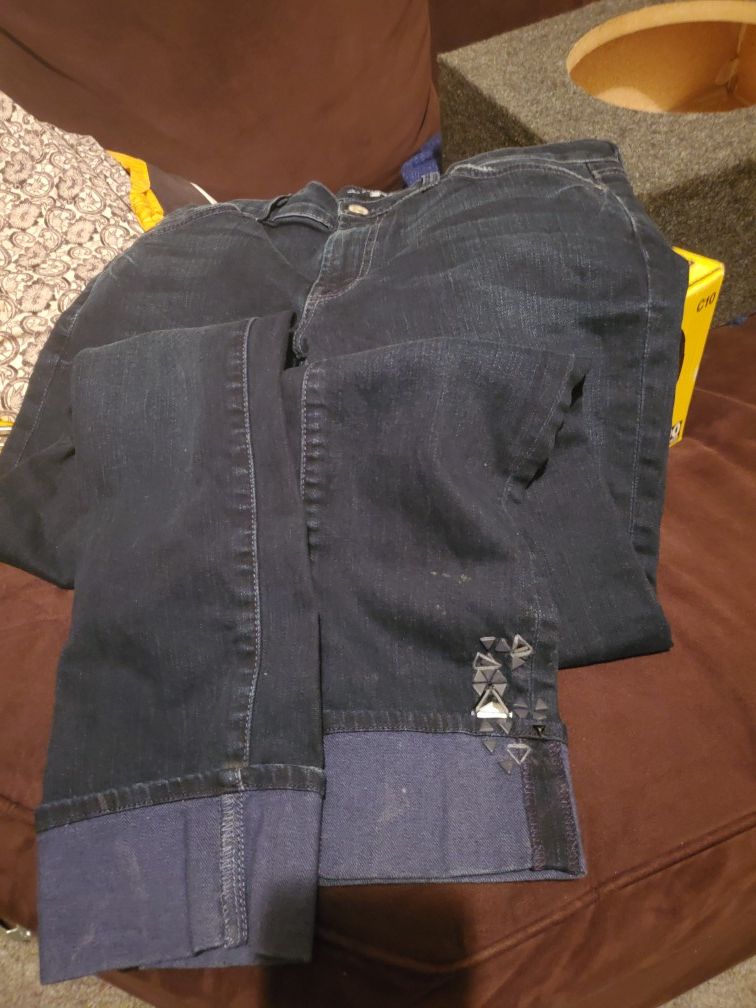 7 for all mankind Jean's with designs on legs