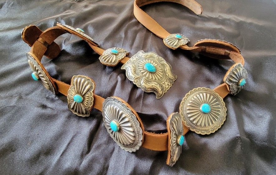 BEAUTIFUL KINGMAN TURQUOISE CONCHO BELT