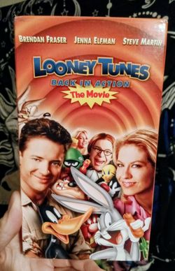 Looney tunes back in action VHS