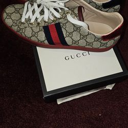 Gucci SNEAKERS SZ 38+ $200