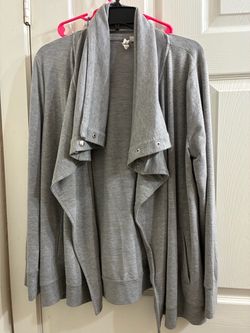Women’s Cardigan (XL)