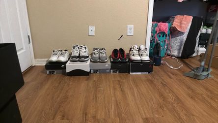 Small collection of Jordans