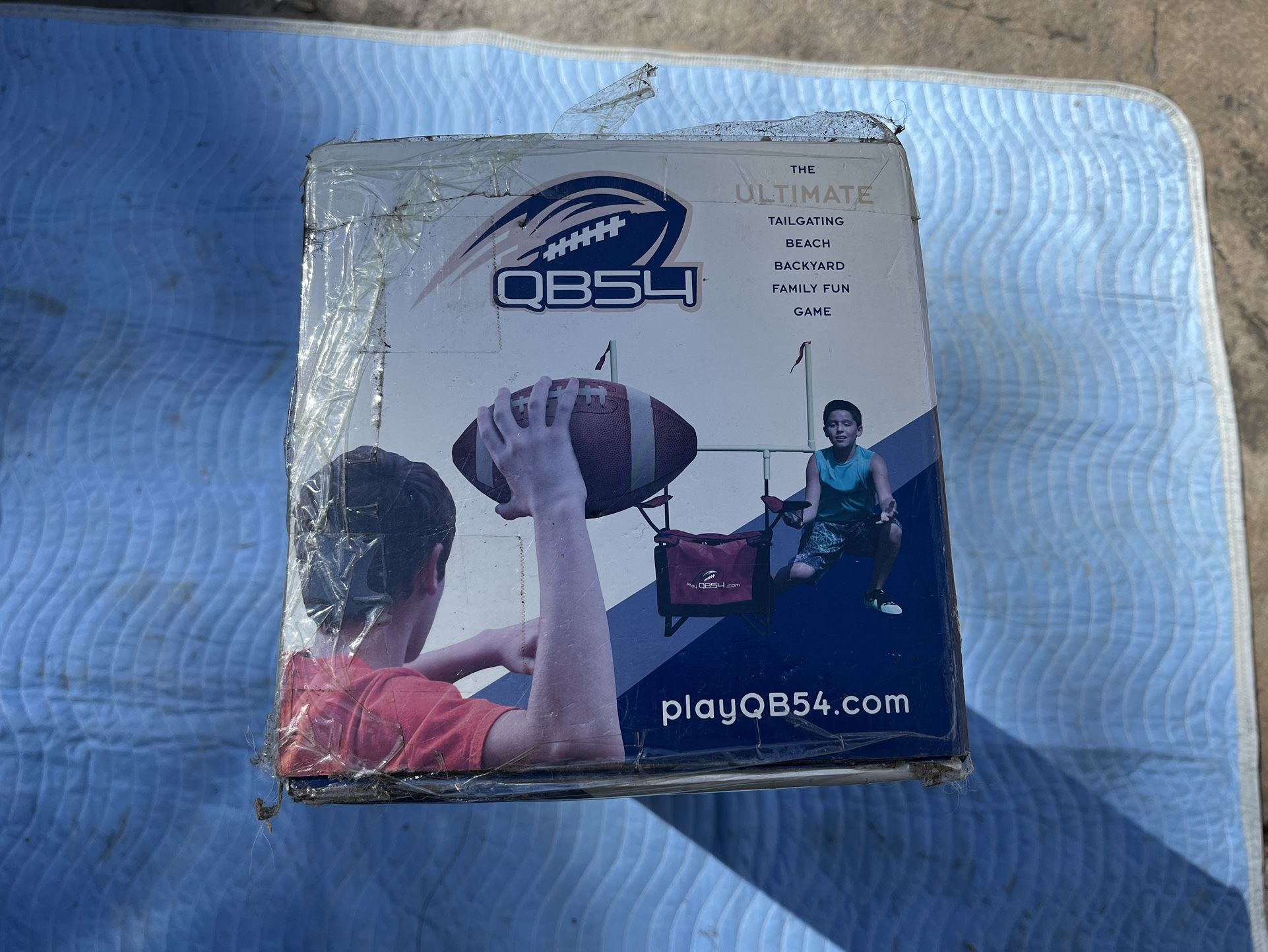 QB54 Tailgate Game - Brand new