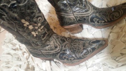 CORRAL VINTAGE DISTRESSED 5.5