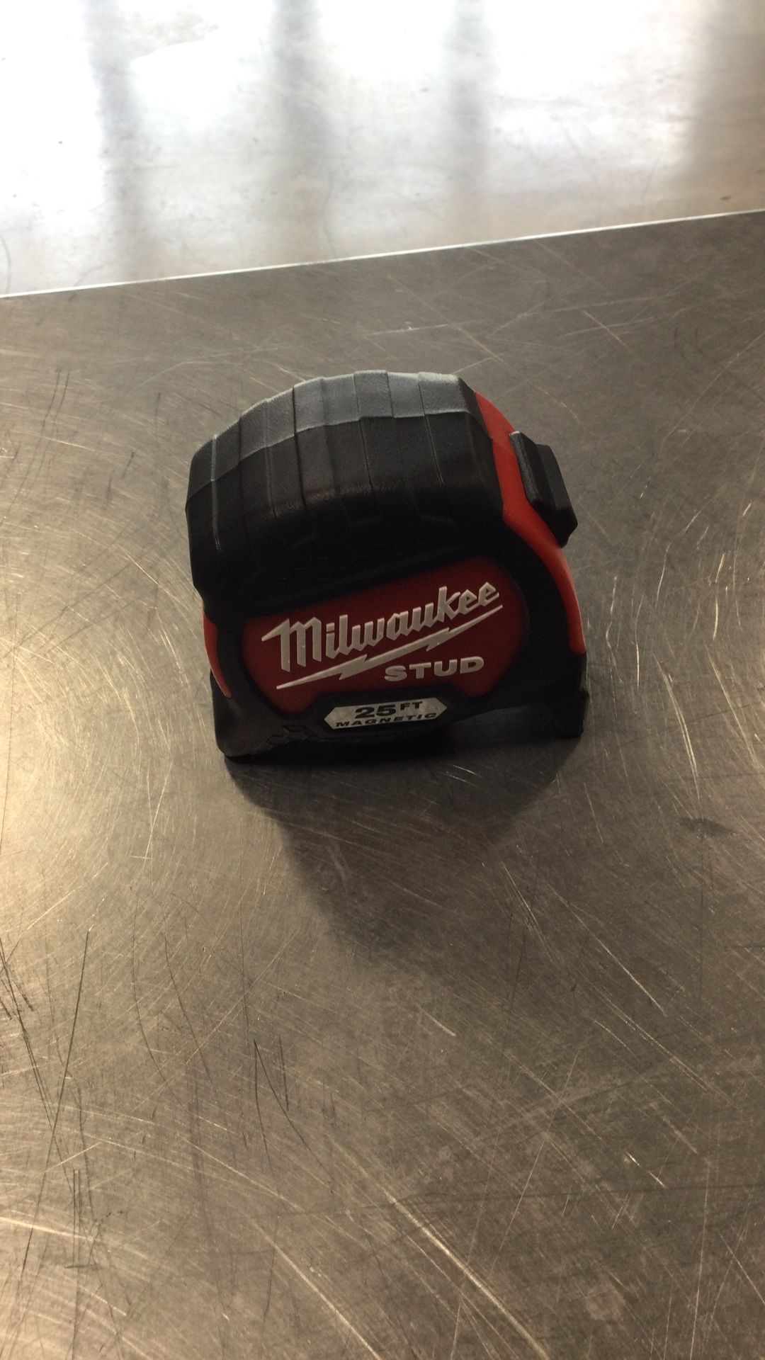 Milwaukee 25ft Tape Measure