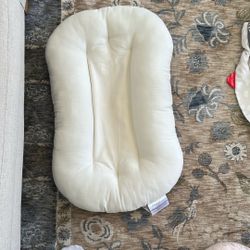 Snuggle Me Baby Lounger 