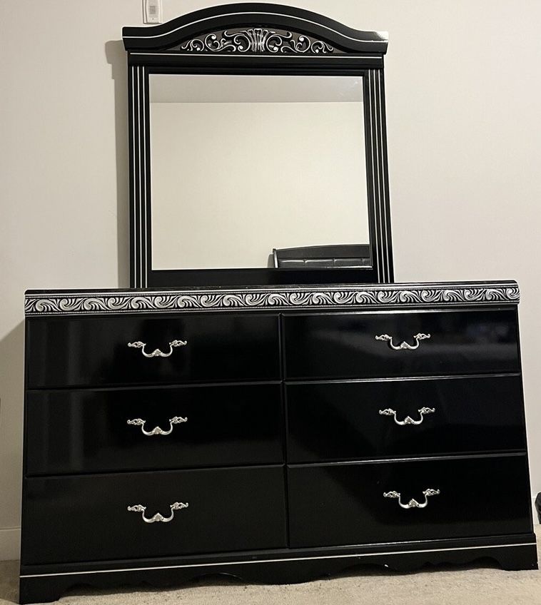 Constellation Black Dresser